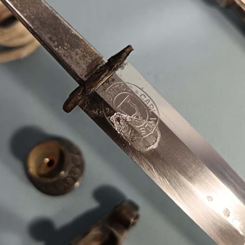 DAGUE ALLEMANDE WEHRMACHT POUR LA HEER MODELE 1935 AVEC POIGNEE ORANGE ET DRAGONNE MARQUAGE CARL WUSTHOF SOLINGEN